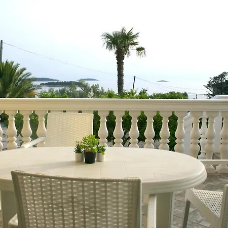 Appartement Rubi 2 Primošten