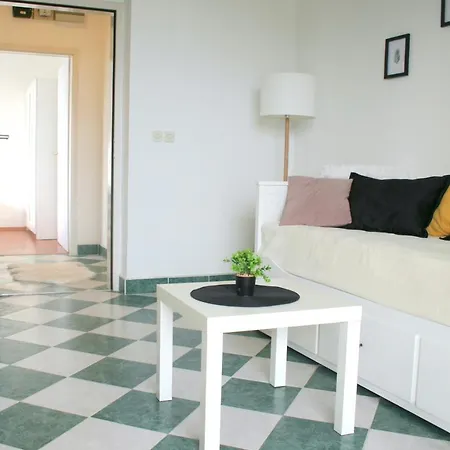 Appartement Rubi 2 *